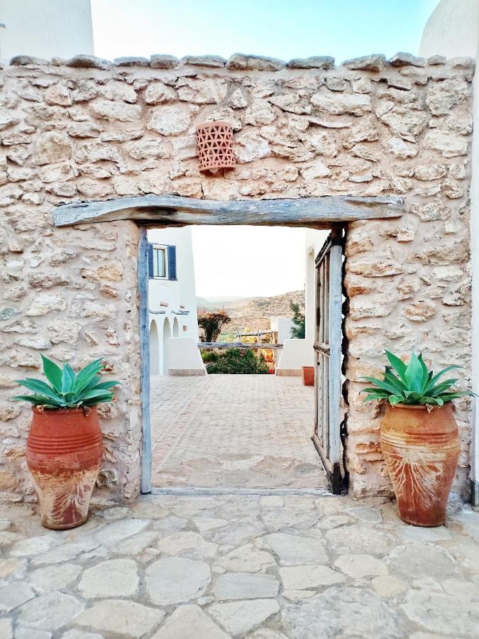 Le Hameau Des Cascades Hotell Aghanaje Exteriör bild