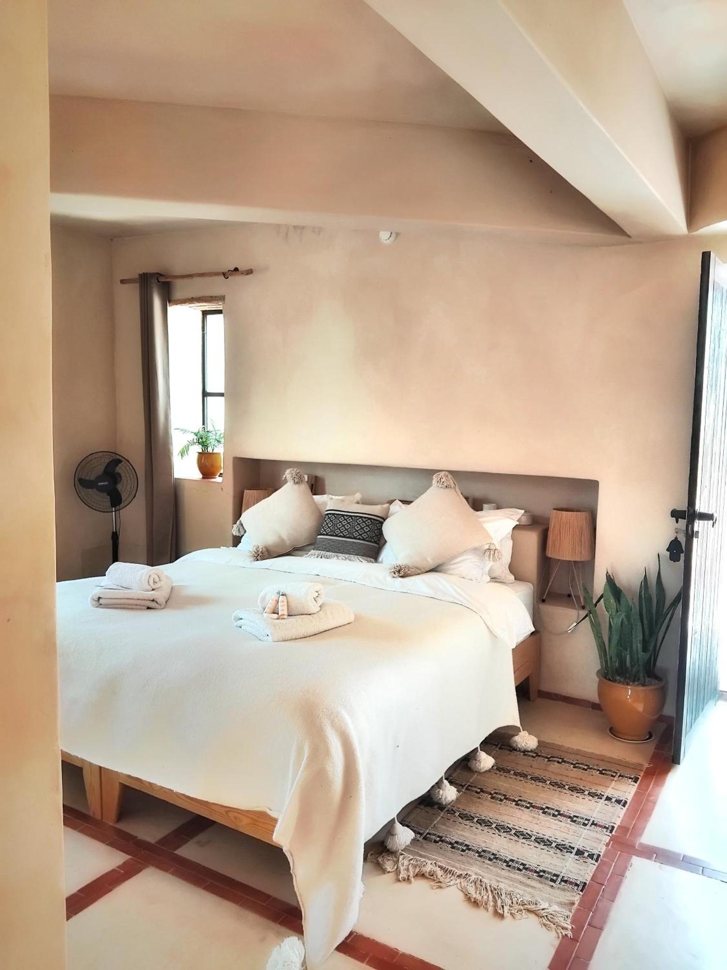 Le Hameau Des Cascades Hotell Aghanaje Exteriör bild